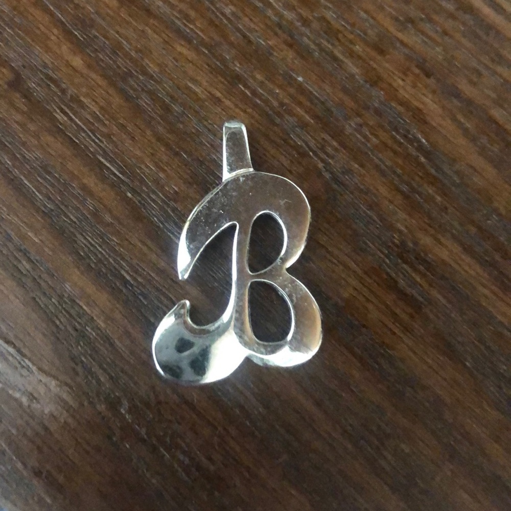 14k white gold B pendant